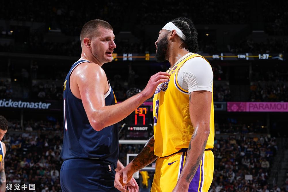 暴露出一些 暴露出一些