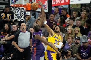 在攻防之间 在攻防之间