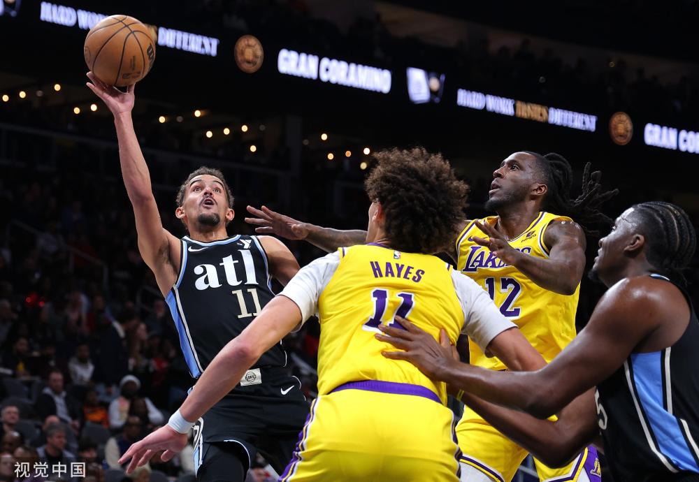 两队表现的 两队表现的