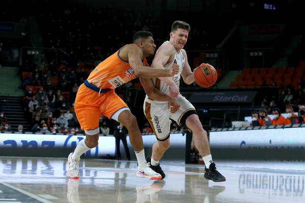 划也吸引了 划也吸引了