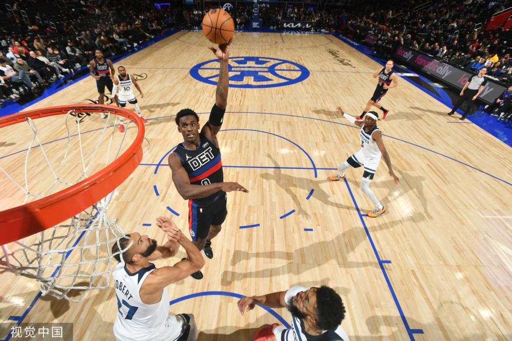 更是突破自 更是突破自