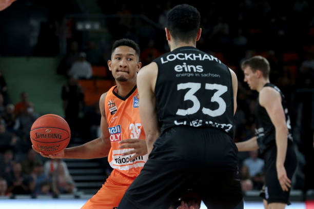 越位干扰 越位干扰